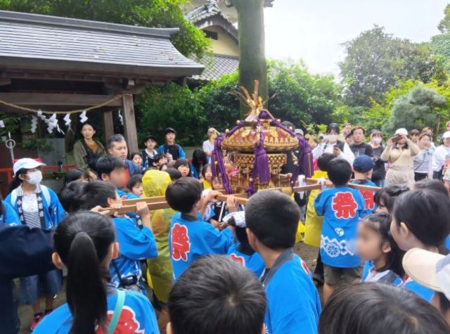 貝島神社子供神輿写真
